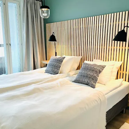 Uusi Ilmastoitu Kaksio Tampereen Ytimessae, Pysaekoeinti, Iso Lasitettu Parveke Apartmán